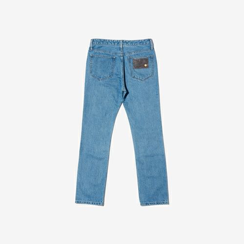 G-FRANCOのレディースジーンズ、SLIM TAPERED（スリムテーパード）Light Blue（ライトブルー）の背面からの全体図