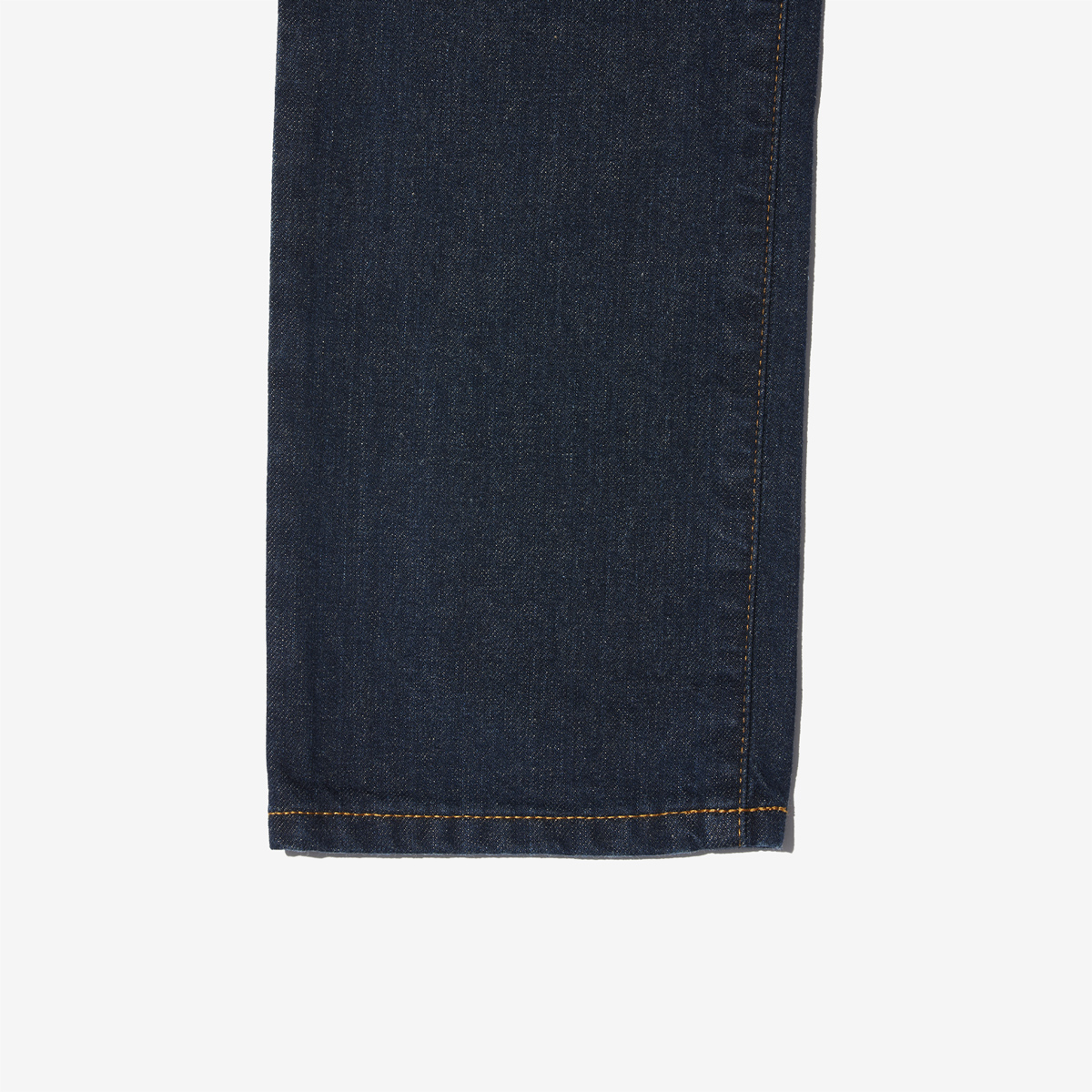 G-FRANCOのレディースジーンズ、SLIM TAPERED（スリムテーパード）Indigo（インディゴ）の裾