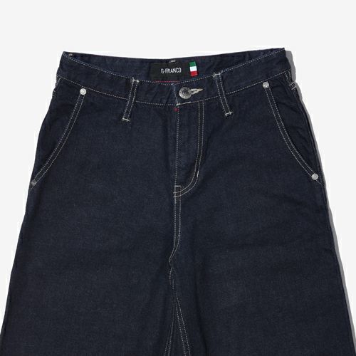 G-FRANCOのレディースジーンズ、WIDE FIT（ワイドフィット）Indigo（インディゴ）の正面からのアップ