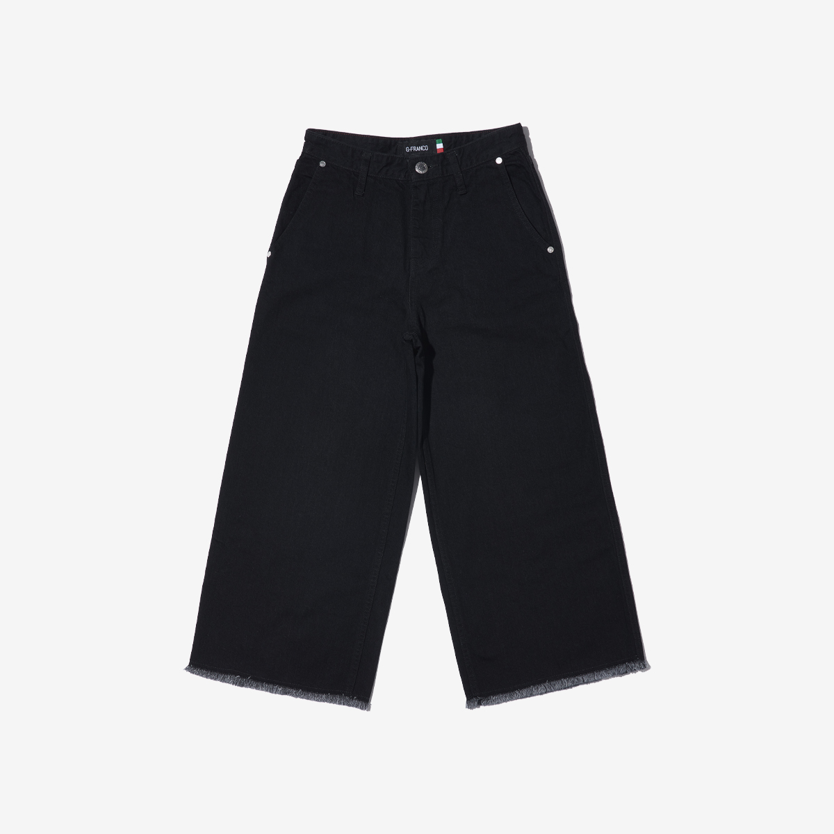 G-FRANCOのレディースジーンズ、WIDE FIT（ワイドフィット）Black（ブラック）の正面からの全体図