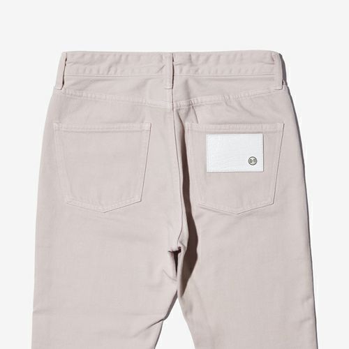 G-FRANCOのレディースジーンズ、COLOR DENIM（カラーデニム）Pink（ピンク）の背面からのアップ