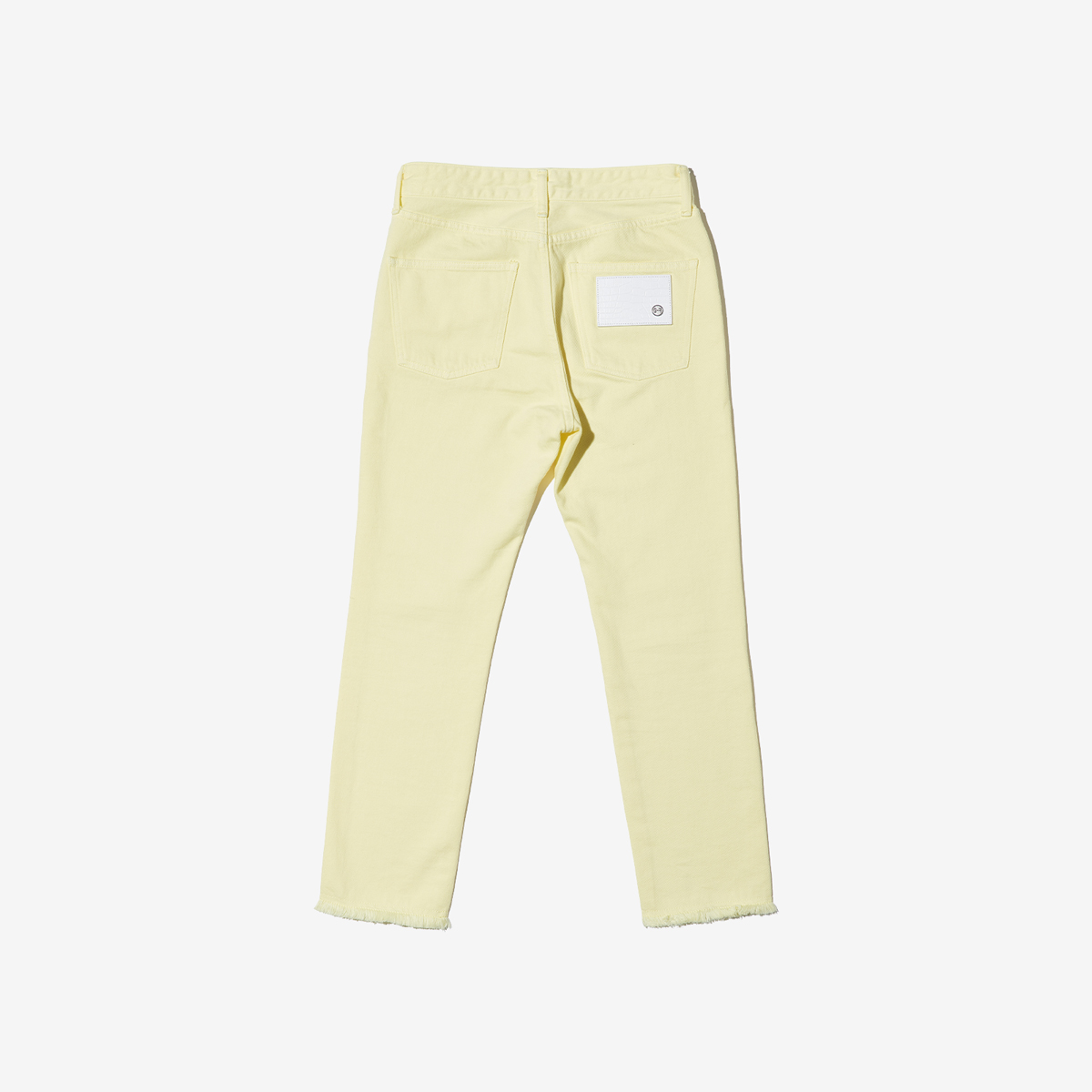 G-FRANCOのレディースジーンズ、COLOR DENIM（カラーデニム）Yellow（イエロー）の背面からの全体図