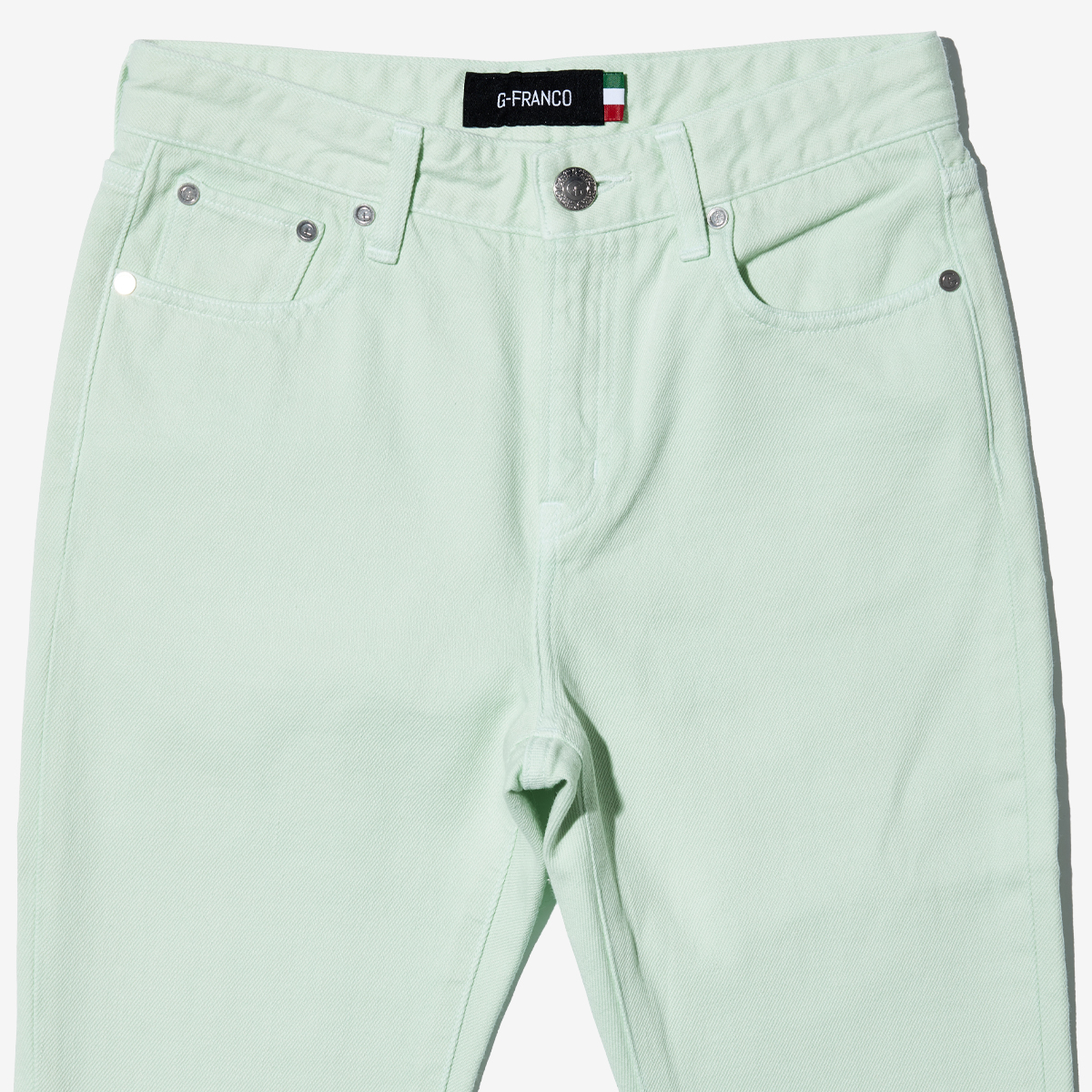 G-FRANCOのレディースジーンズ、COLOR DENIM（カラーデニム）Mint（ミント）の正面からのアップ