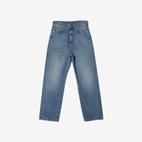 G-FRANCOのレディースジーンズ、GIUNONE（ジュノーネ）Light Blue（ライトブルー）の正面からの全体図