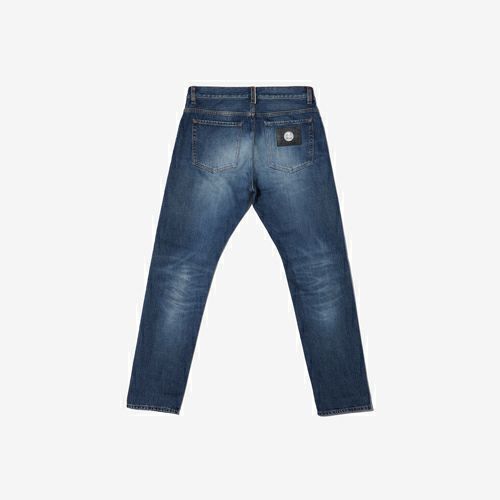 G-FRANCOのメンズジーンズ、GIOVE（ジョーべ）Capri Blue（カプリブルー）の背面からの全体図