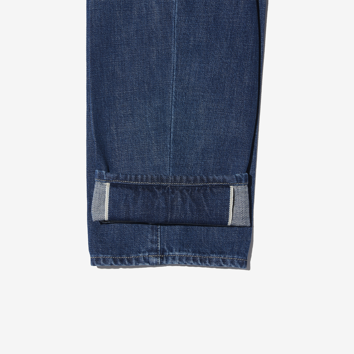 G-FRANCOのメンズジーンズ、MARTE（マルテ）Panarea Blue（パナレアブルー）の裾
