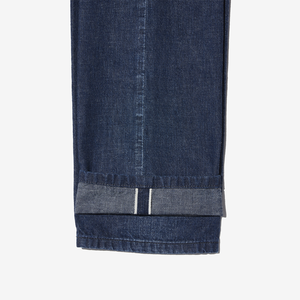 G-FRANCOのメンズジーンズ、APOLLO（アポロ）Pantelleria Blue（パンテッレリアブルー）の裾