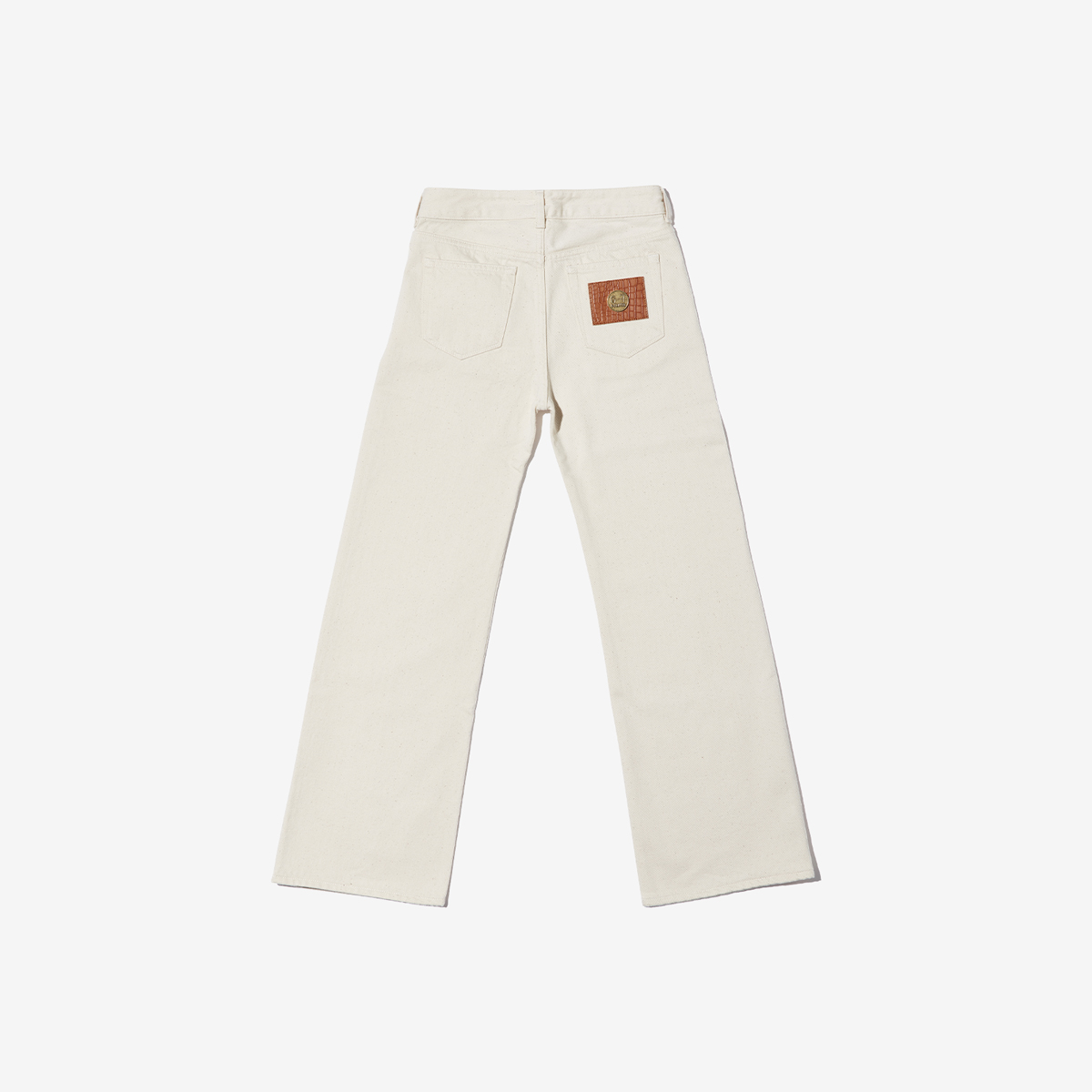 G-FRANCOのレディースジーンズ、ATHENA（アテナ）Beige（ベージュ）の背面からの全体図