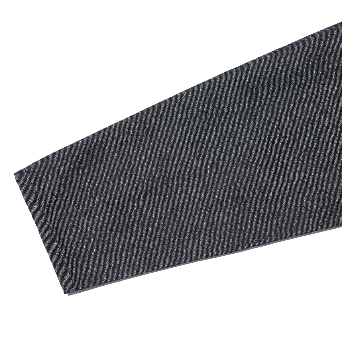 G-FRANCOのレディースデニムジャケット、CERERE（チェレーレ）Black（ブラック）の袖