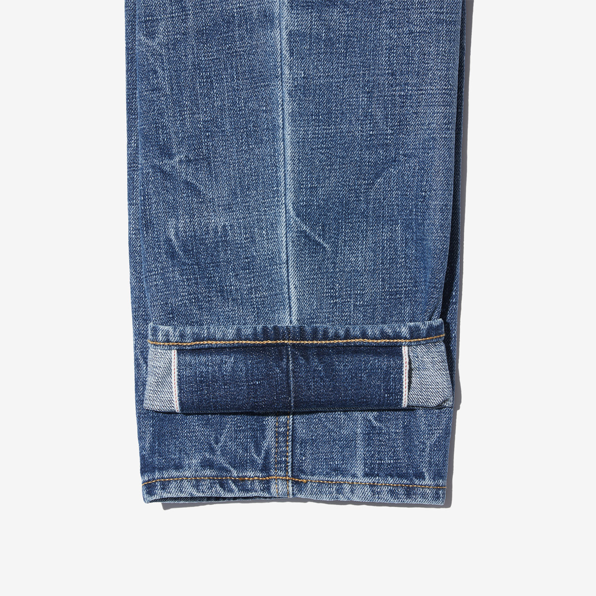 G-FRANCOのメンズジーンズ、BACCO(バッコ)のAlicante Blue（アリカンテブルー）の裾