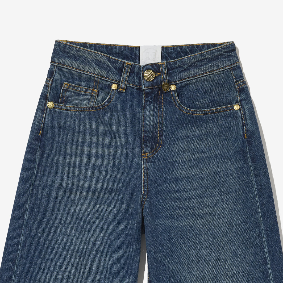 G-FRANCOのレディースジーンズ、VESTA PLUS（ヴェスタプラス）Genova Blue（ジェノヴァブルー）の正面からのアップ