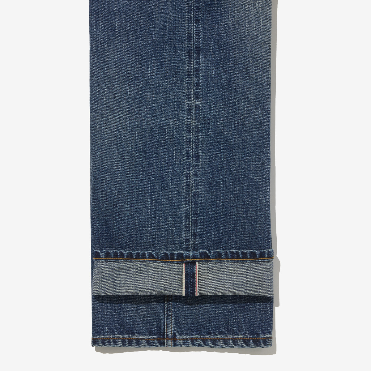 G-FRANCOのレディースジーンズ、ATHENA（アテナ）Venice Blue（ベニスブルー）の裾