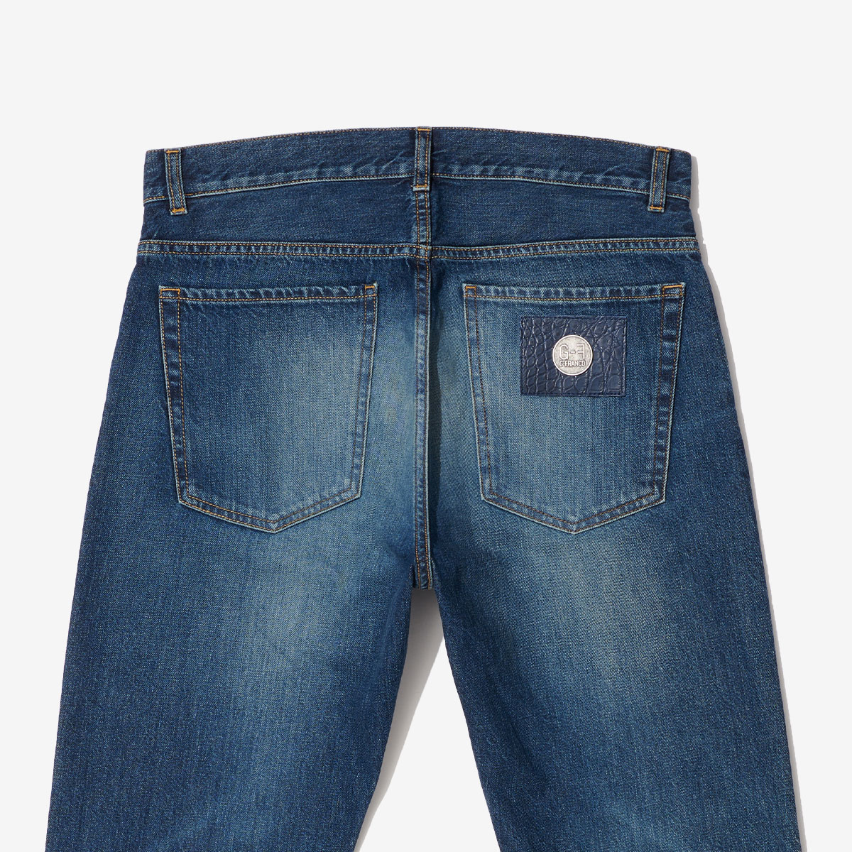 G-FRANCOのメンズデニムBACCOバッコの後アップの画像