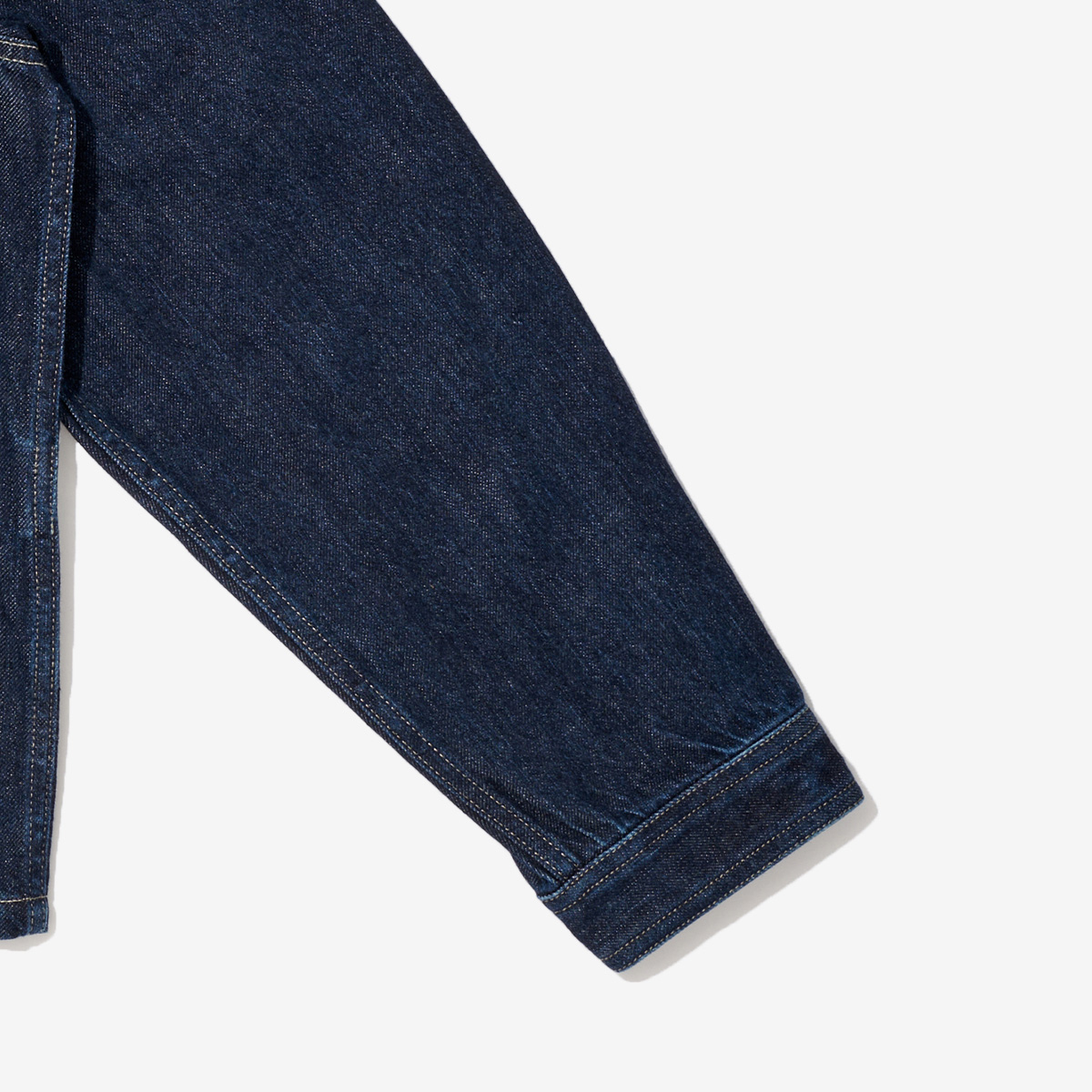 G-FRANCOのメンズデニムジャケット、袖の画像