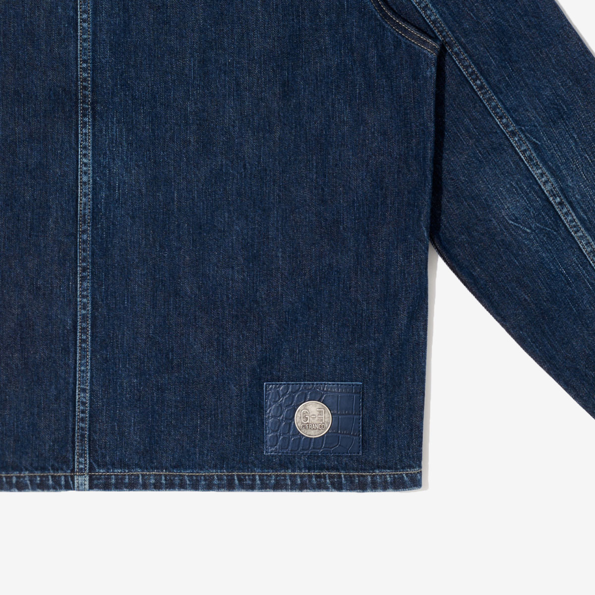 G-FRANCOのメンズデニムジャケット、革タグの画像