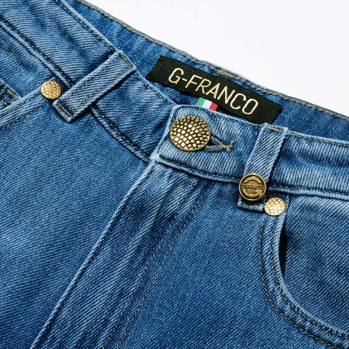 G-FRANCOのウィメンズデニムFATUAファトゥアの正面ベルト周りの画像