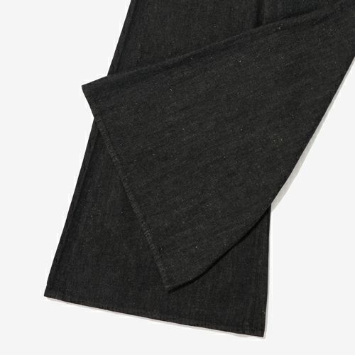 G-FRANCOのウィメンズデニムDIANAディアナの裾の画像