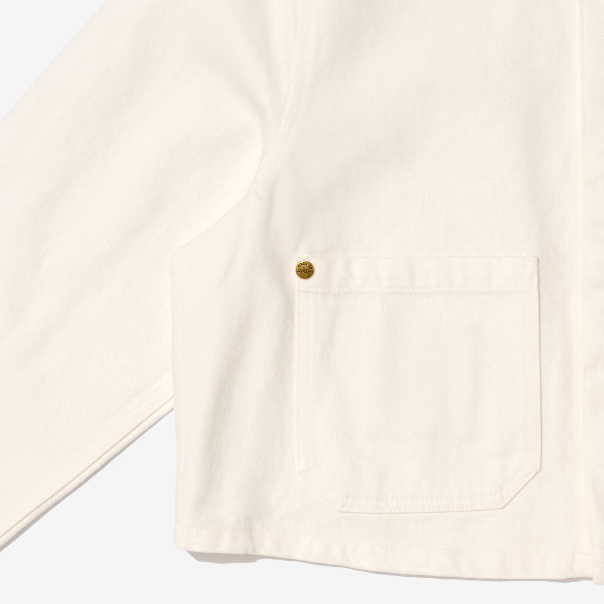 G-FRANCI ウィメンズデニムジャケット。正面ポケット回りの画像