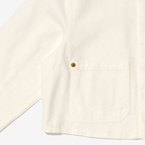 G-FRANCI ウィメンズデニムジャケット。正面ポケット回りの画像