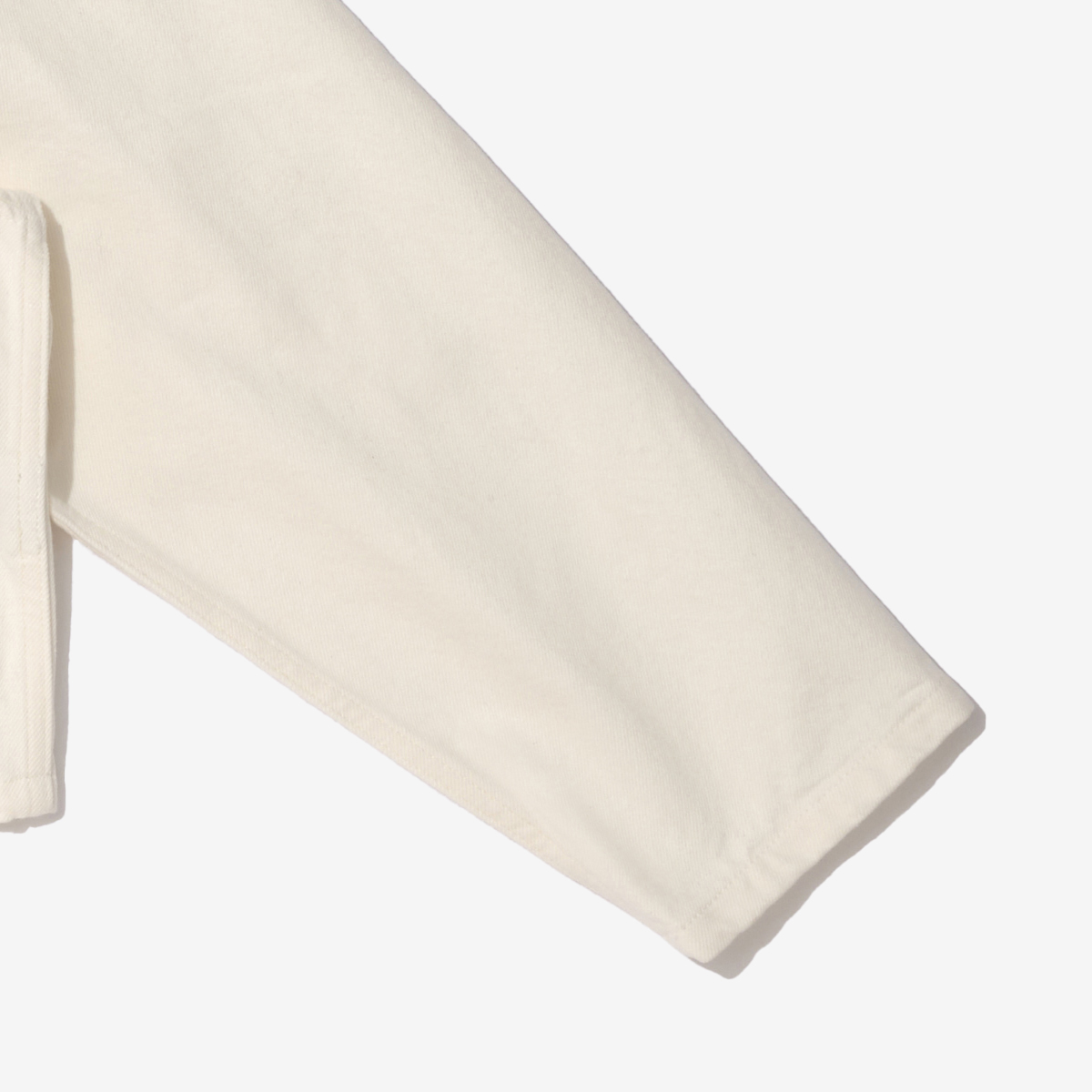 G-FRANCI ウィメンズデニムジャケット。袖の画像