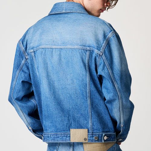 美品☆完売品 リグリーム regleam タックデニムジャケット ライトブルー リグリーム regleam タックデニムジャケット ライトブルー 新品タグ付